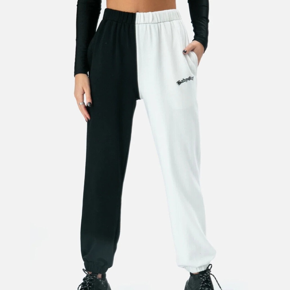 ADIKA Colorblock Sweatpants